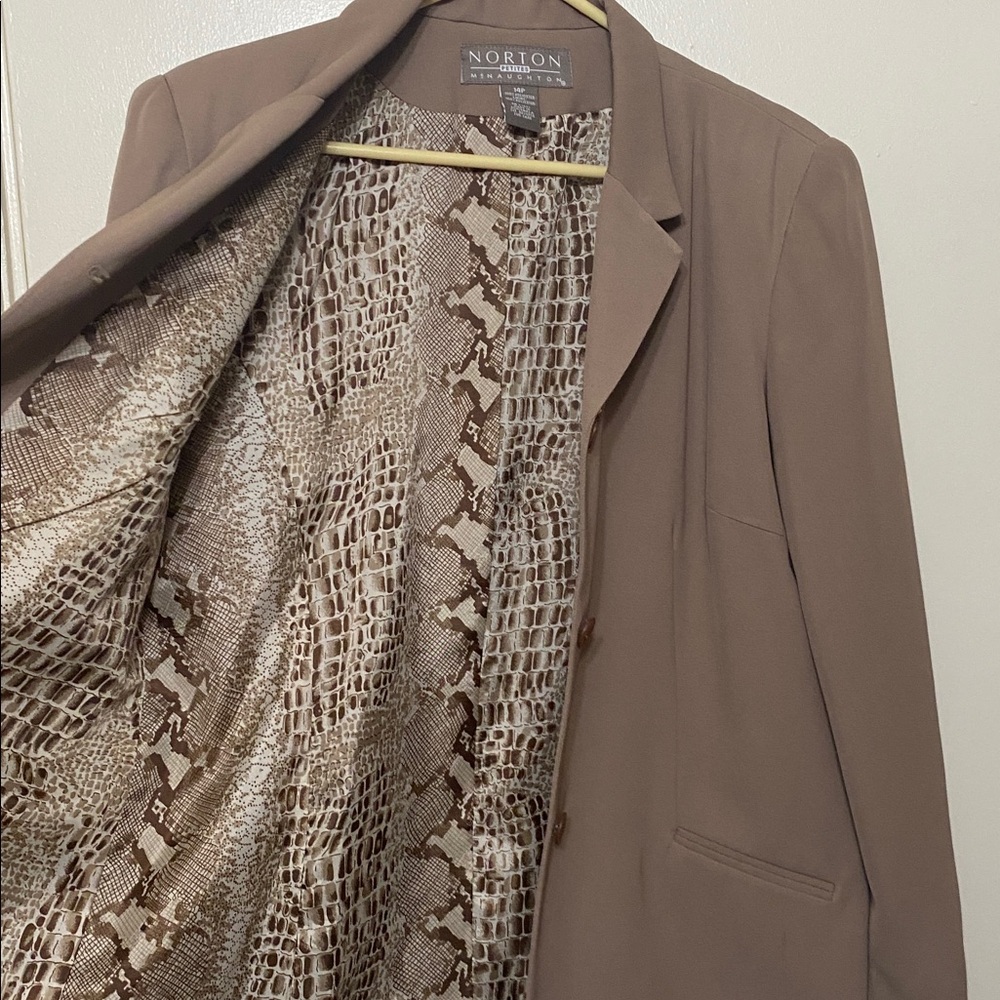 Norton McNaughton Light Brown Blazer - Picture 5 of 6
